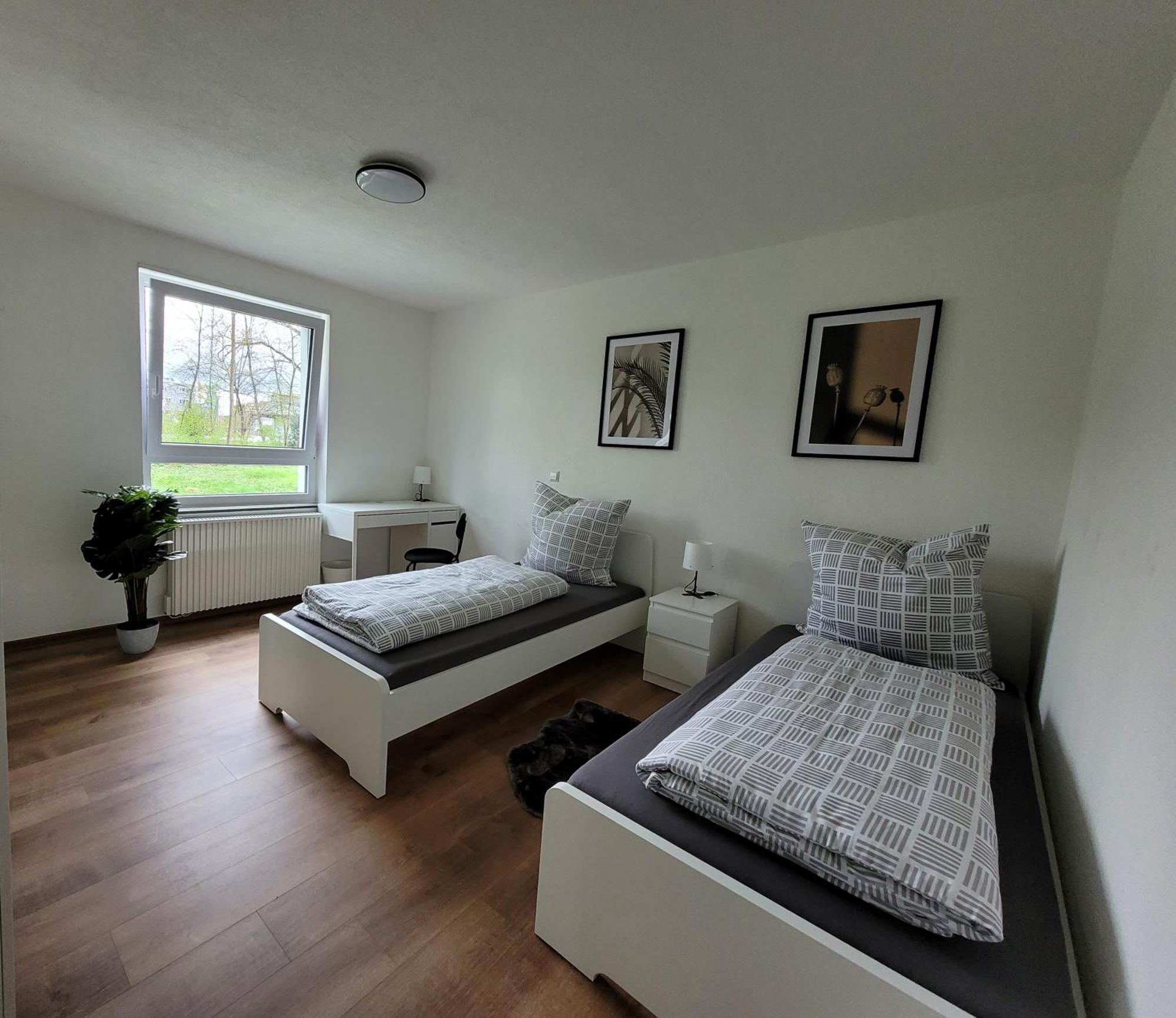 Living Flat, Eine Wohnung Mit Zwei Schlafzimmern Und Balkon Шорндорф Екстер'єр фото