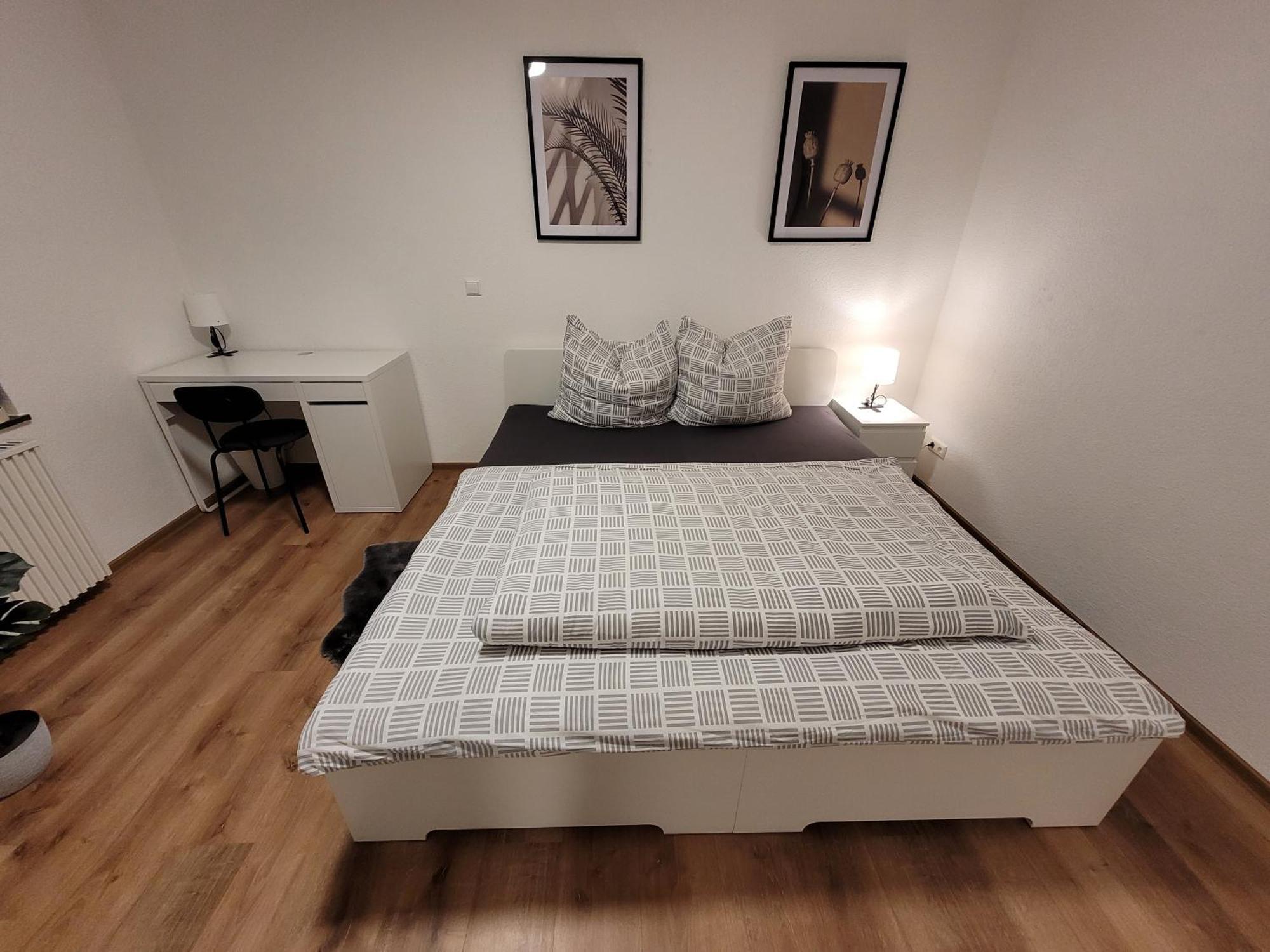 Living Flat, Eine Wohnung Mit Zwei Schlafzimmern Und Balkon Шорндорф Екстер'єр фото